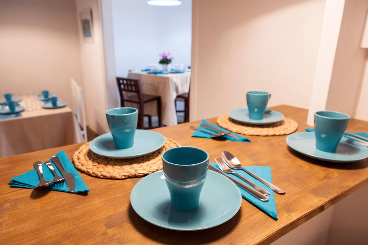 Bed In Girona Bed and Breakfast Εξωτερικό φωτογραφία